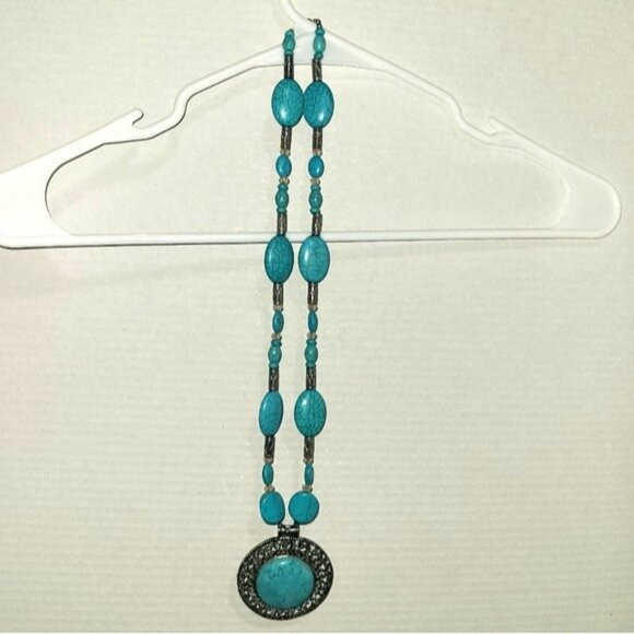 Turquoise & Silver Statement Necklace With Large Oval Pendant Beaded Design Wome - Picture 5 of 5